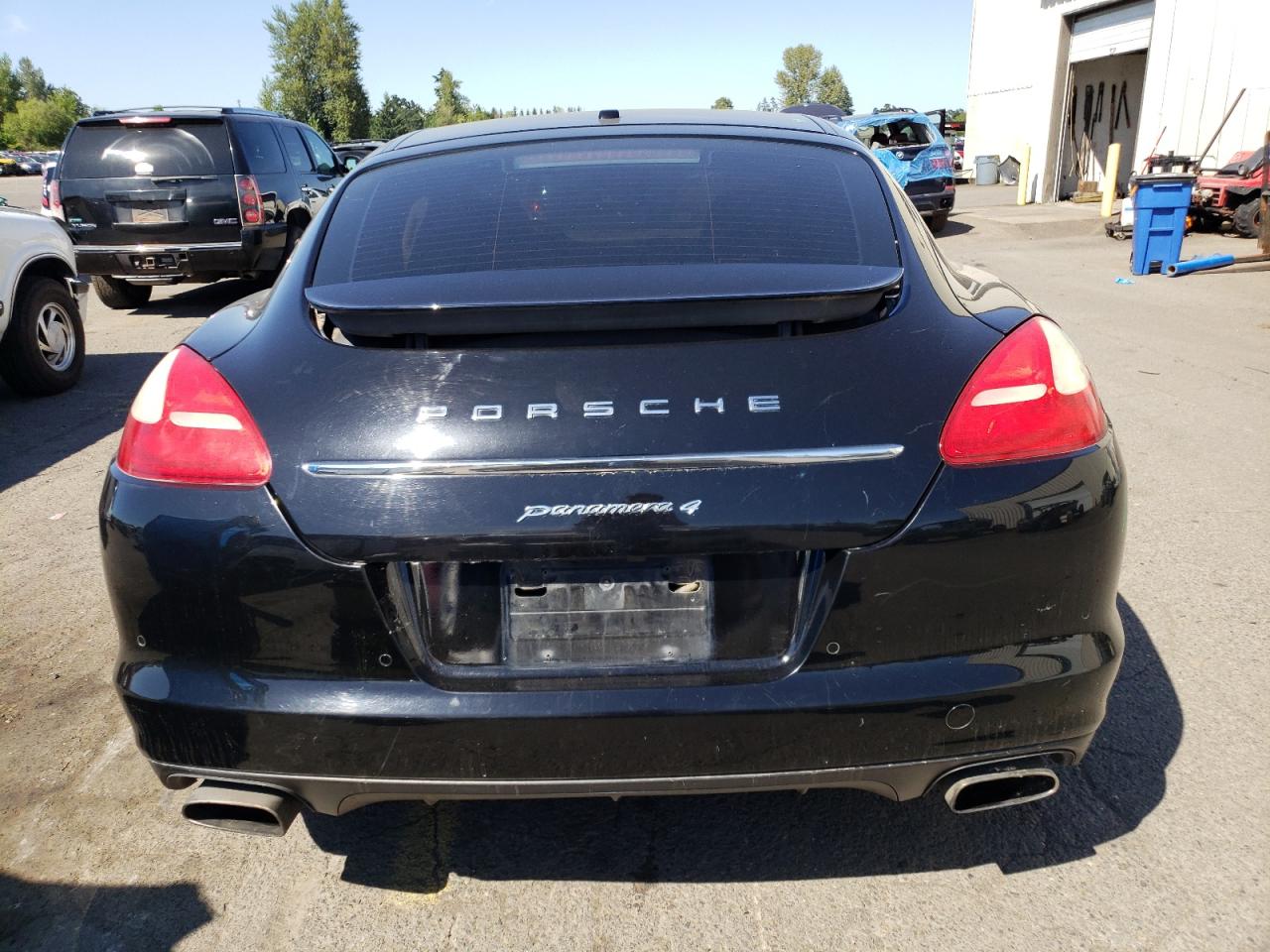 WP0AA2A77CL011539 2012 Porsche Panamera 2