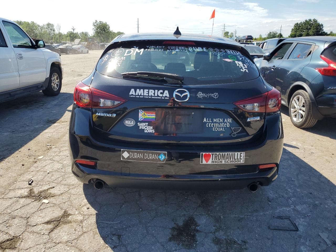 3MZBN1M39JM271896 2018 Mazda 3 Grand Touring