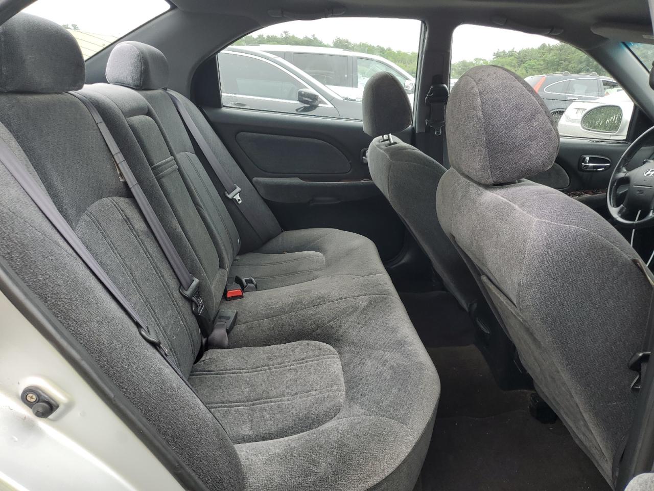 KMHWF35H05A108074 2005 Hyundai Sonata Gls