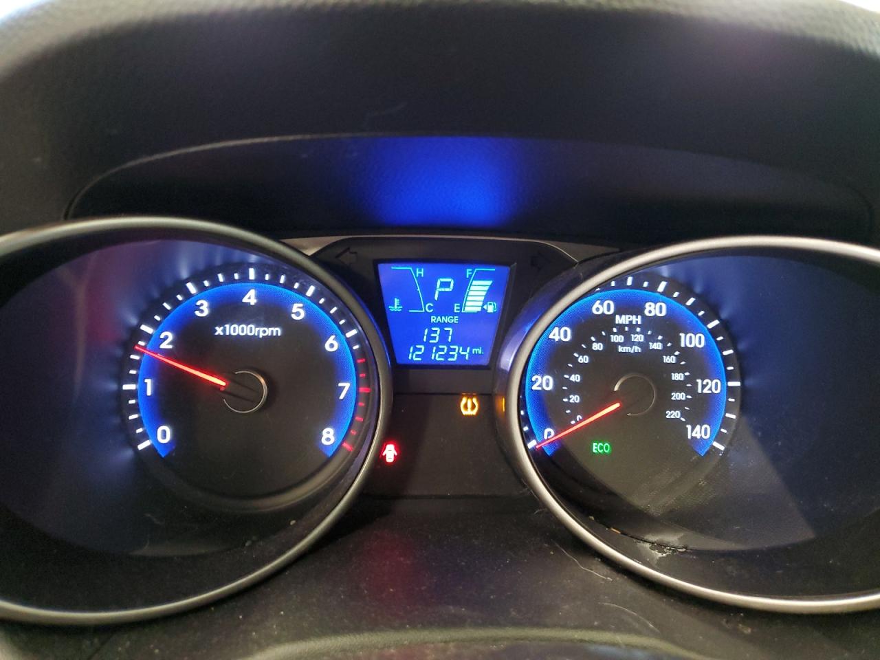 KM8JU3AC6CU375502 2012 Hyundai Tucson Gls