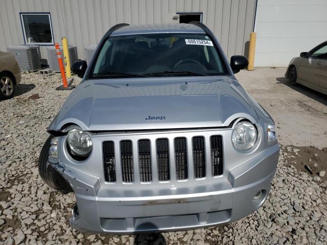 2009 Jeep Compass Sport VIN: 1J4FT47B09D117335 Lot: 60615254