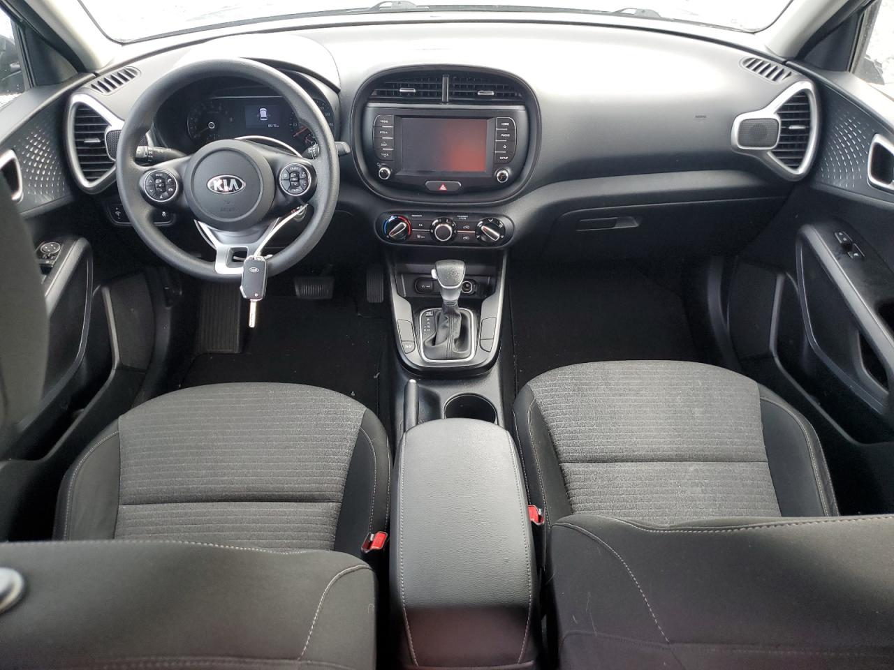 KNDJ23AUXM7762914 2021 Kia Soul Lx