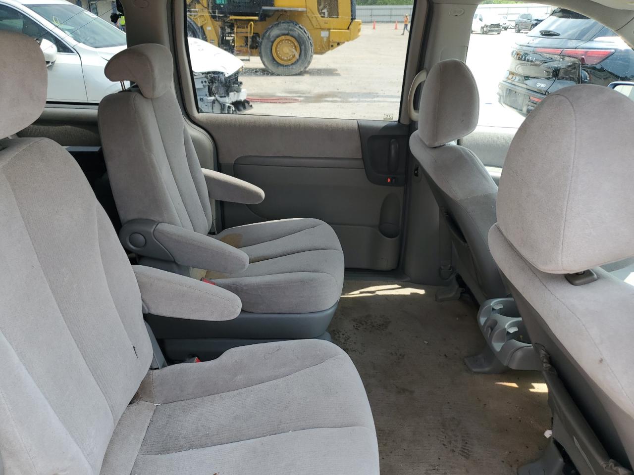 KNDMB233366054637 2006 Kia Sedona Ex