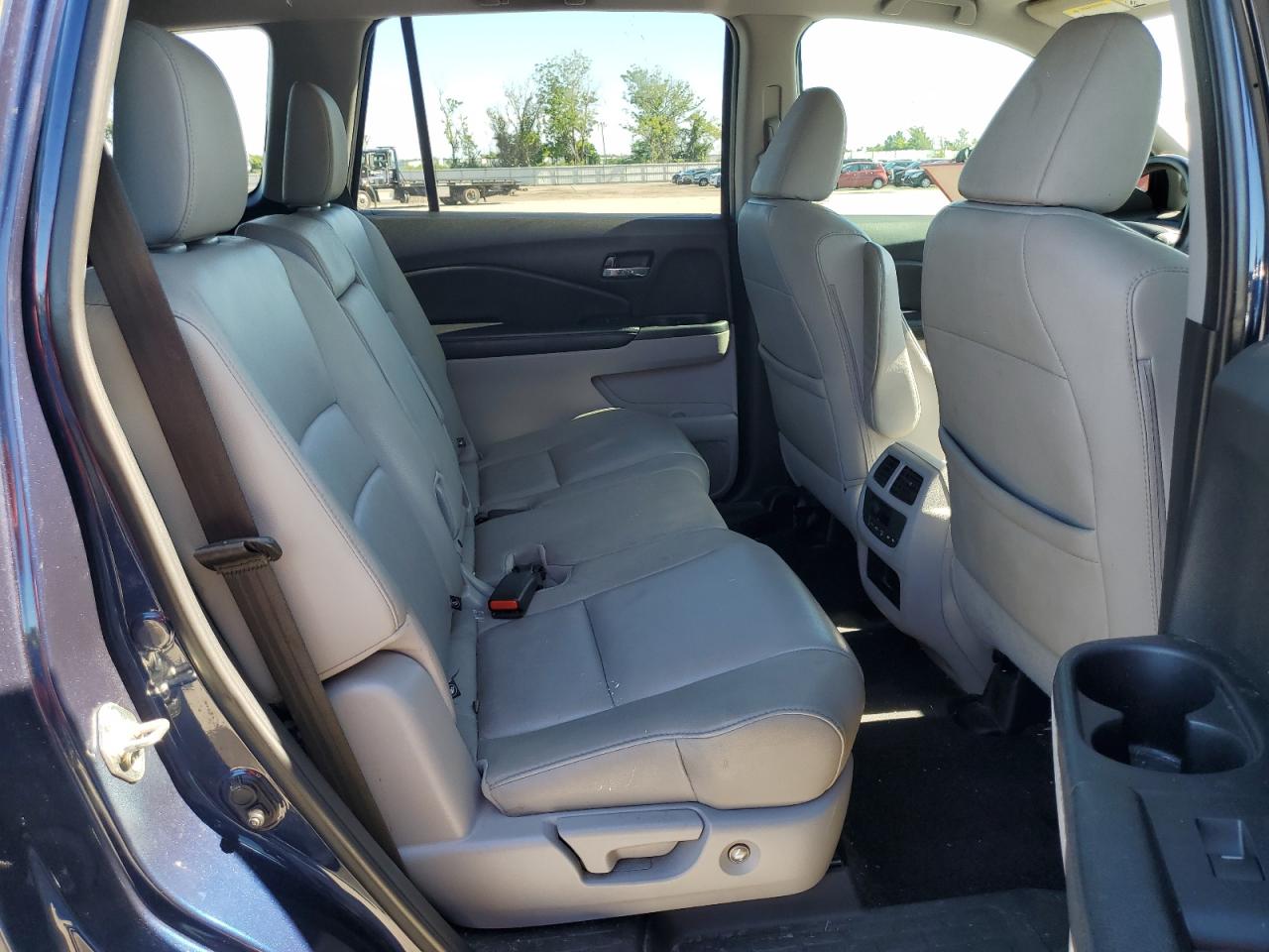 5FNYF5H58HB001733 2017 Honda Pilot Exl