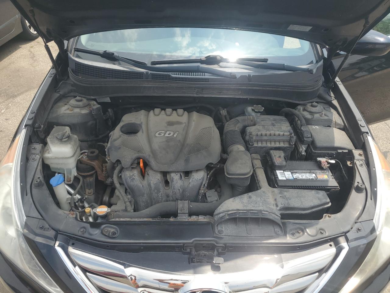 5NPEC4AC5BH142671 2011 Hyundai Sonata Se