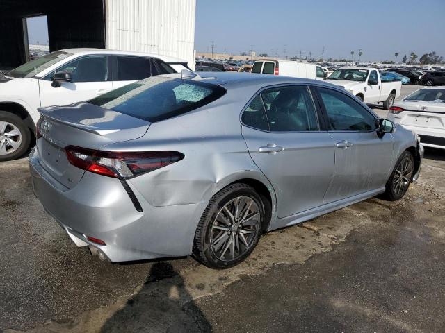 VIN 4T1G11AK5MU470584 2021 Toyota Camry, SE no.3