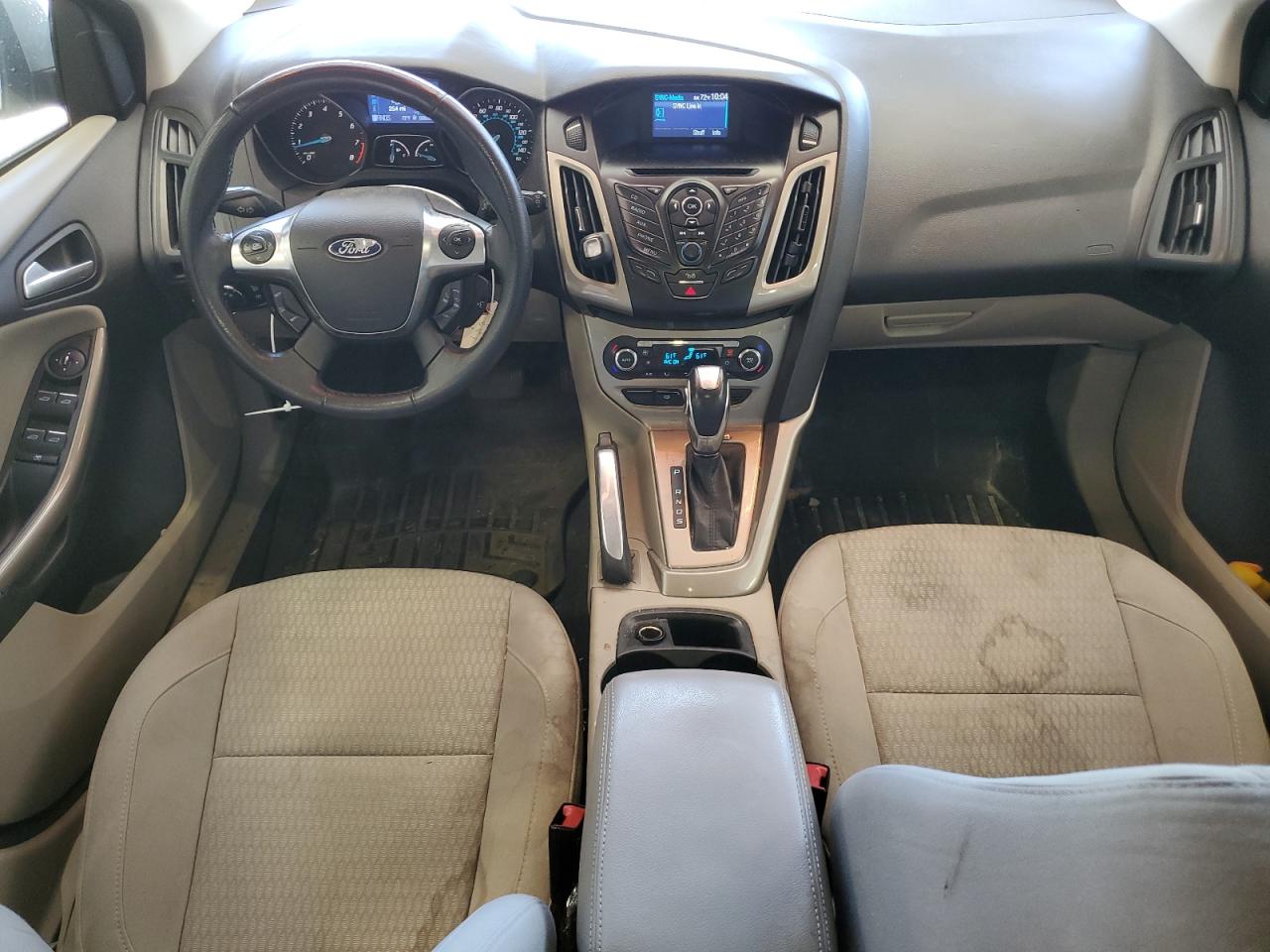 1FAHP3M28CL315102 2012 Ford Focus Sel