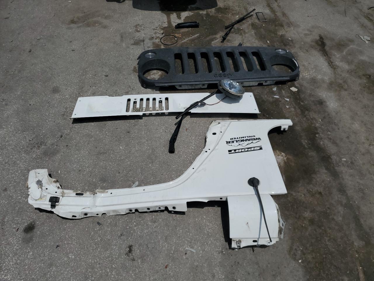 1C4BJWDG0GL237094 2016 Jeep Wrangler Unlimited Sport