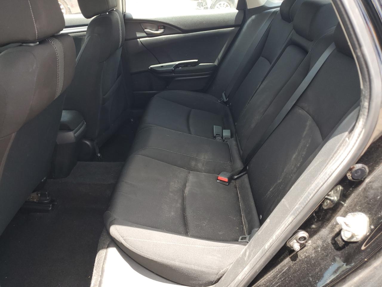 2HGFC2F77JH510815 2018 Honda Civic Ex