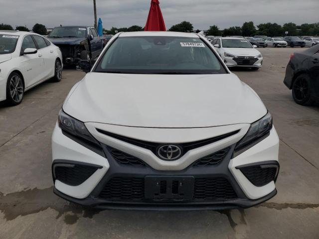 4T1G11AK8NU033910 | 2022 Toyota camry se