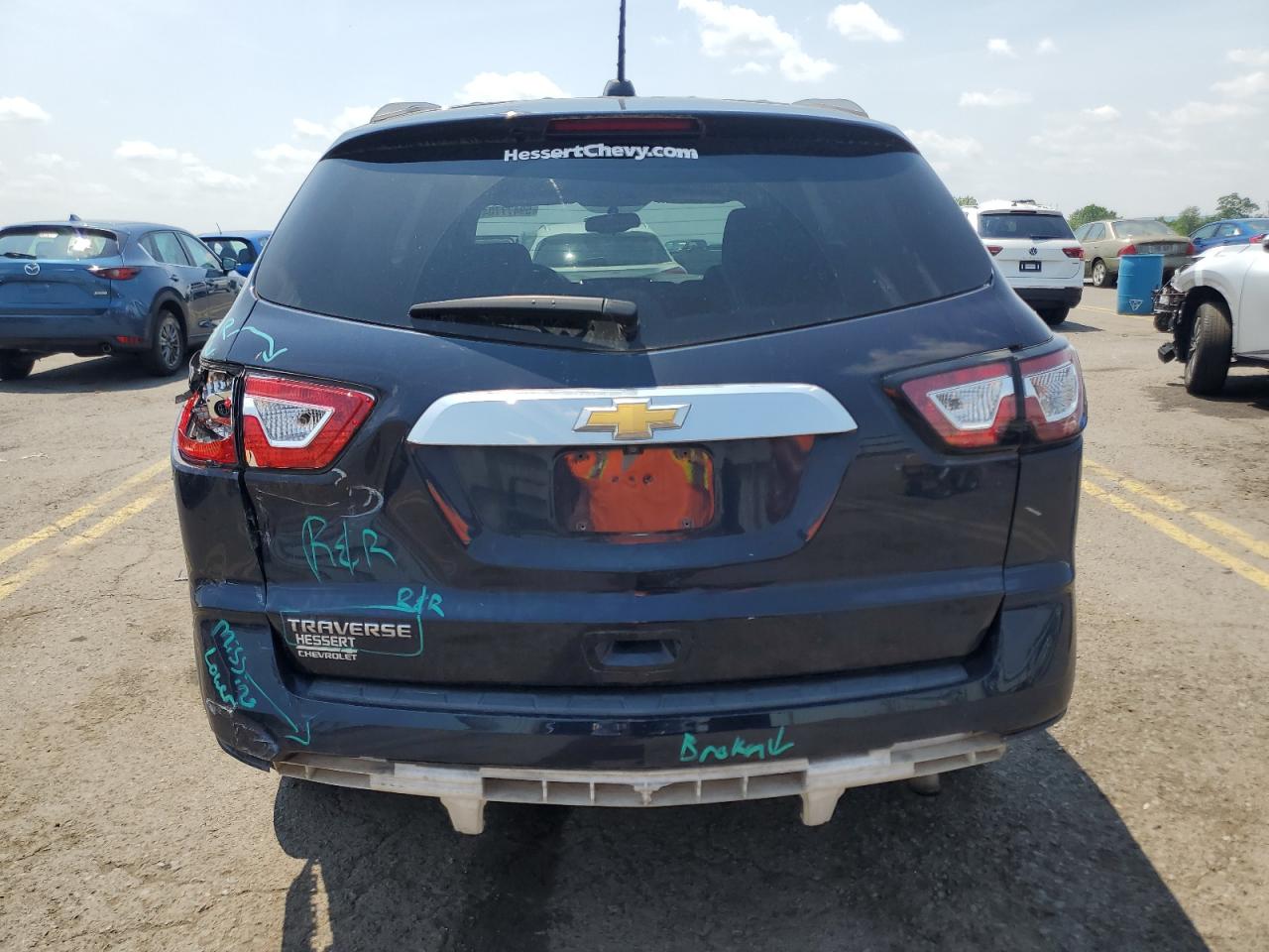 1GNKRFEDXHJ164866 2017 Chevrolet Traverse Ls