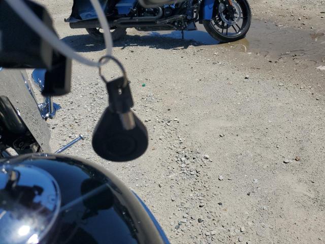 2019 HARLEY-DAVIDSON FLRT 1HD1MCP10KB857255