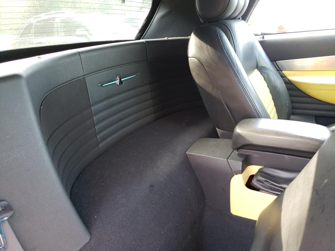 1FAHP60A12Y126291 2002 Ford Thunderbird