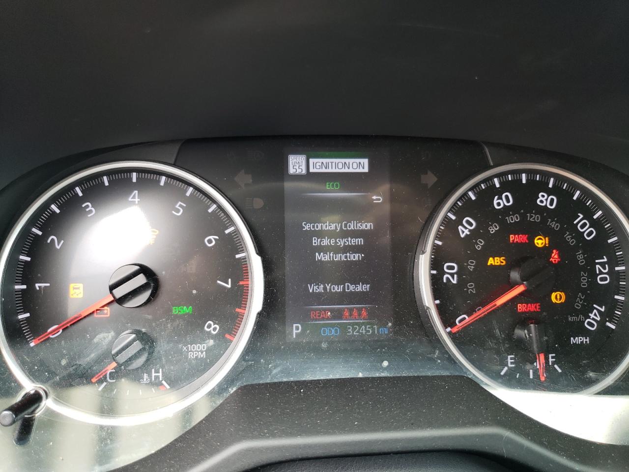 2T3P1RFV7MC255086 2021 Toyota Rav4 Xle