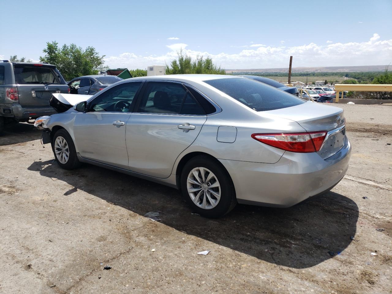 2015 Toyota Camry Le vin: 4T1BF1FKXFU937148