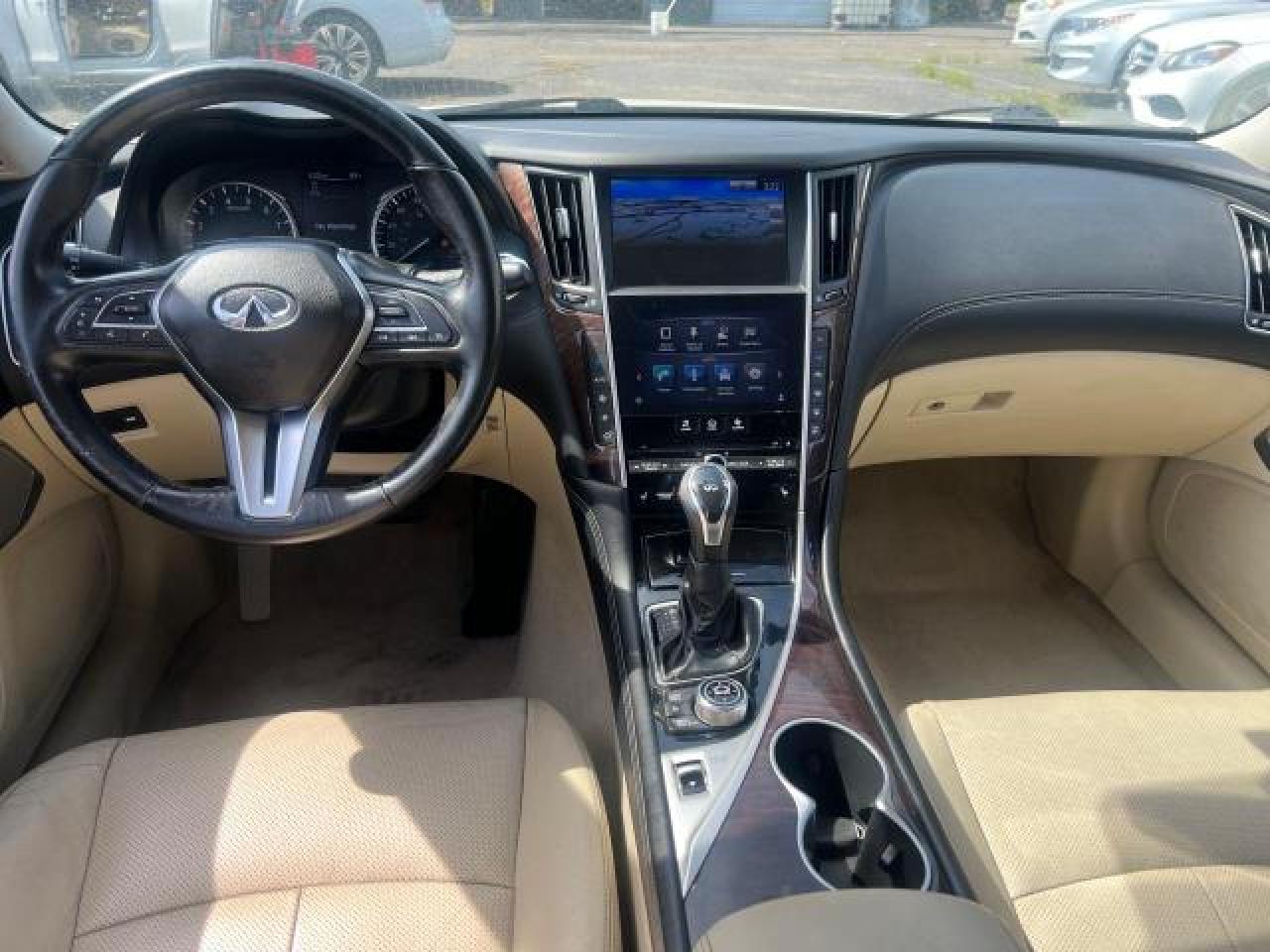 2018 Infiniti Q50 Luxe vin: JN1EV7AP1JM358037