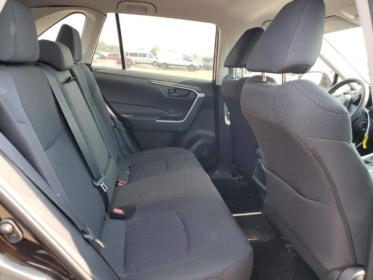 2T3H1RFV2LW100852 2020 Toyota Rav4 Le