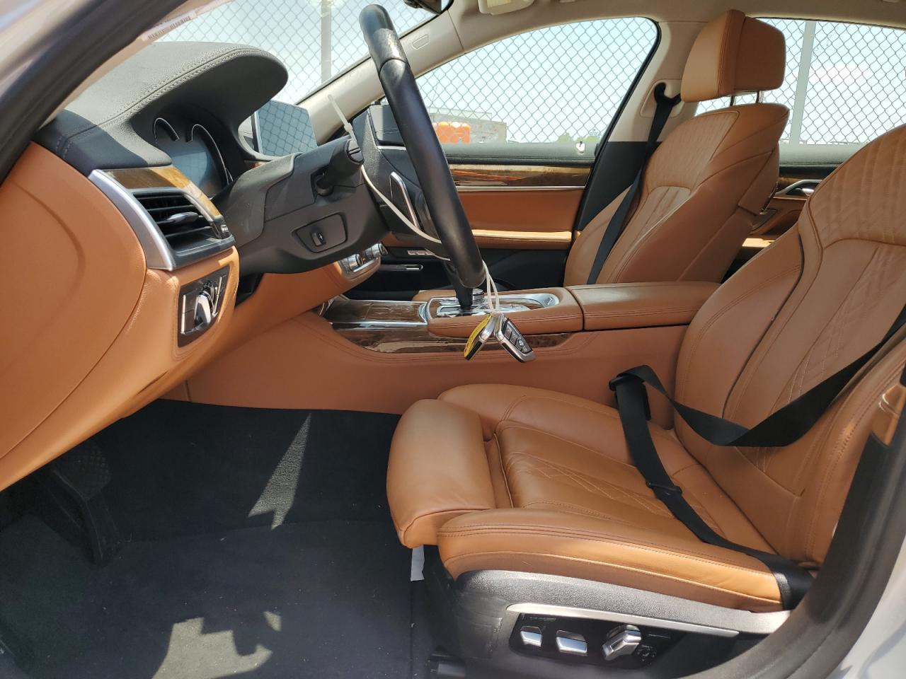 WBA7F0C56GGM20641 2016 BMW 750 I