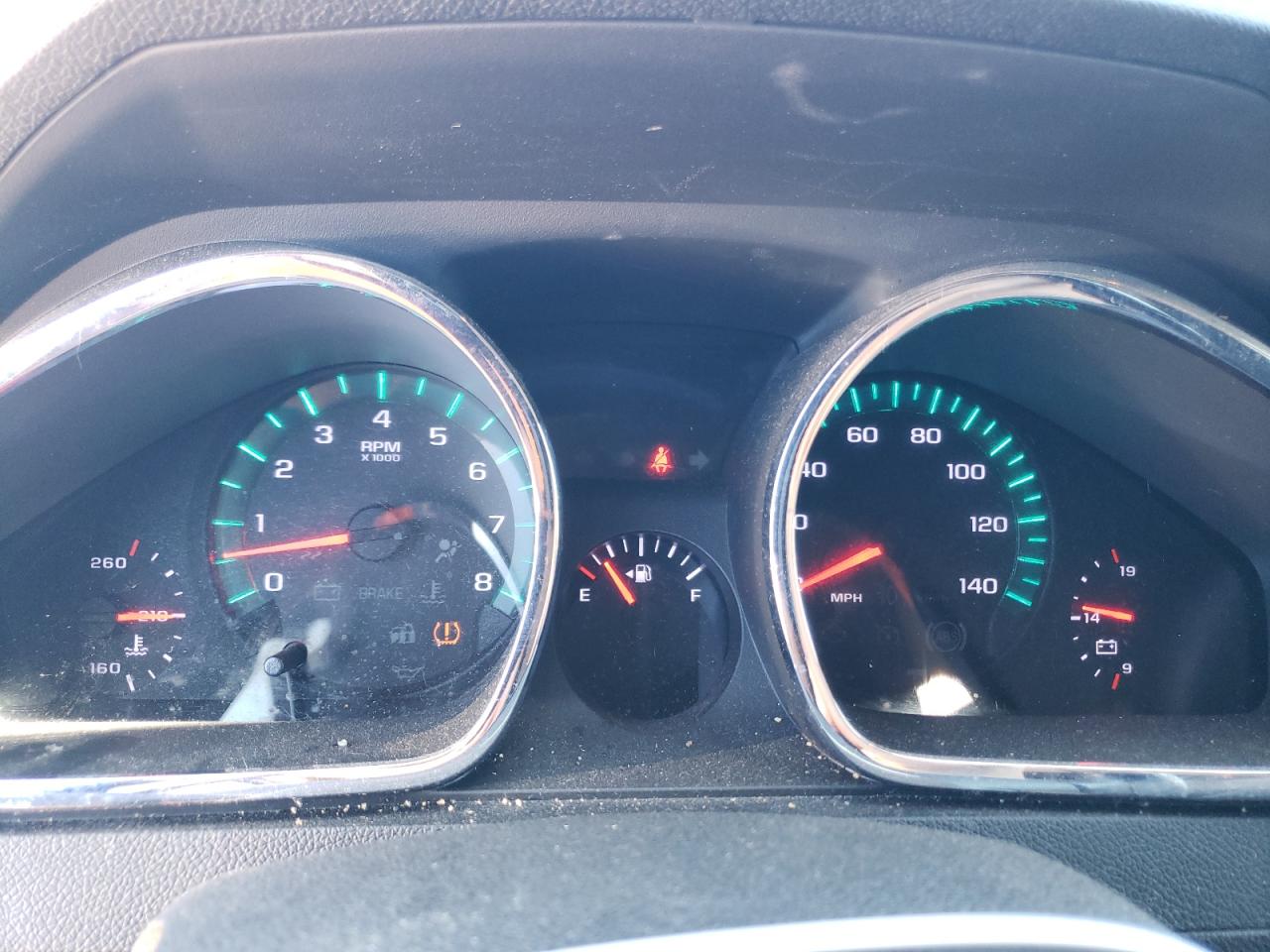 1GNKRJED2BJ343929 2011 Chevrolet Traverse Lt