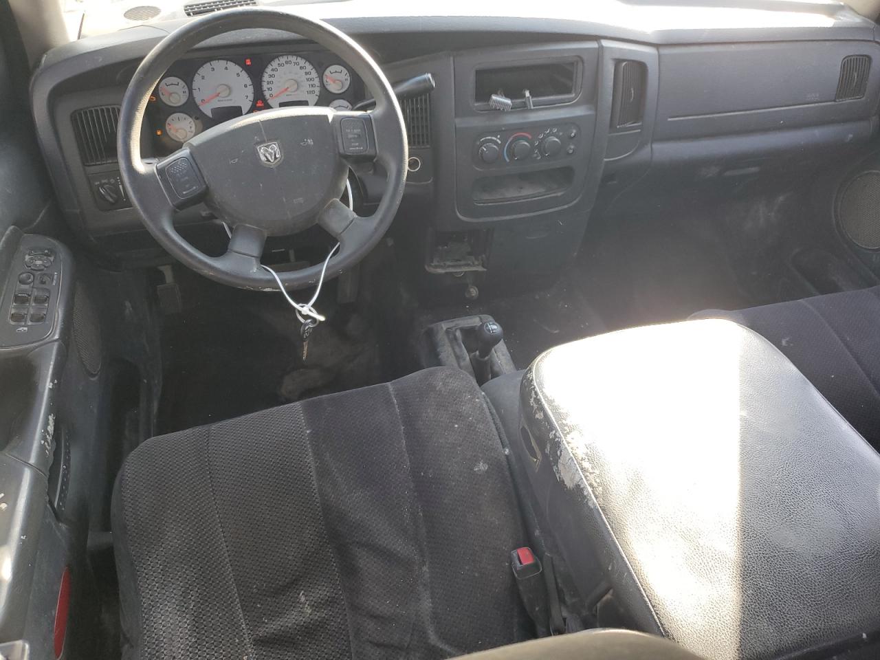 1D7HU18N34J107918 2004 Dodge Ram 1500 St