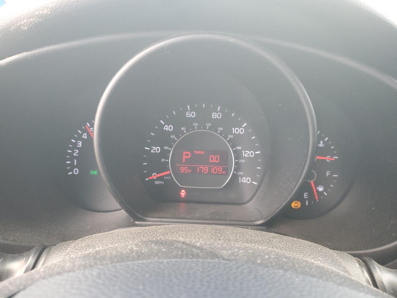 KNDJP3A50F7194931 2015 Kia Soul +