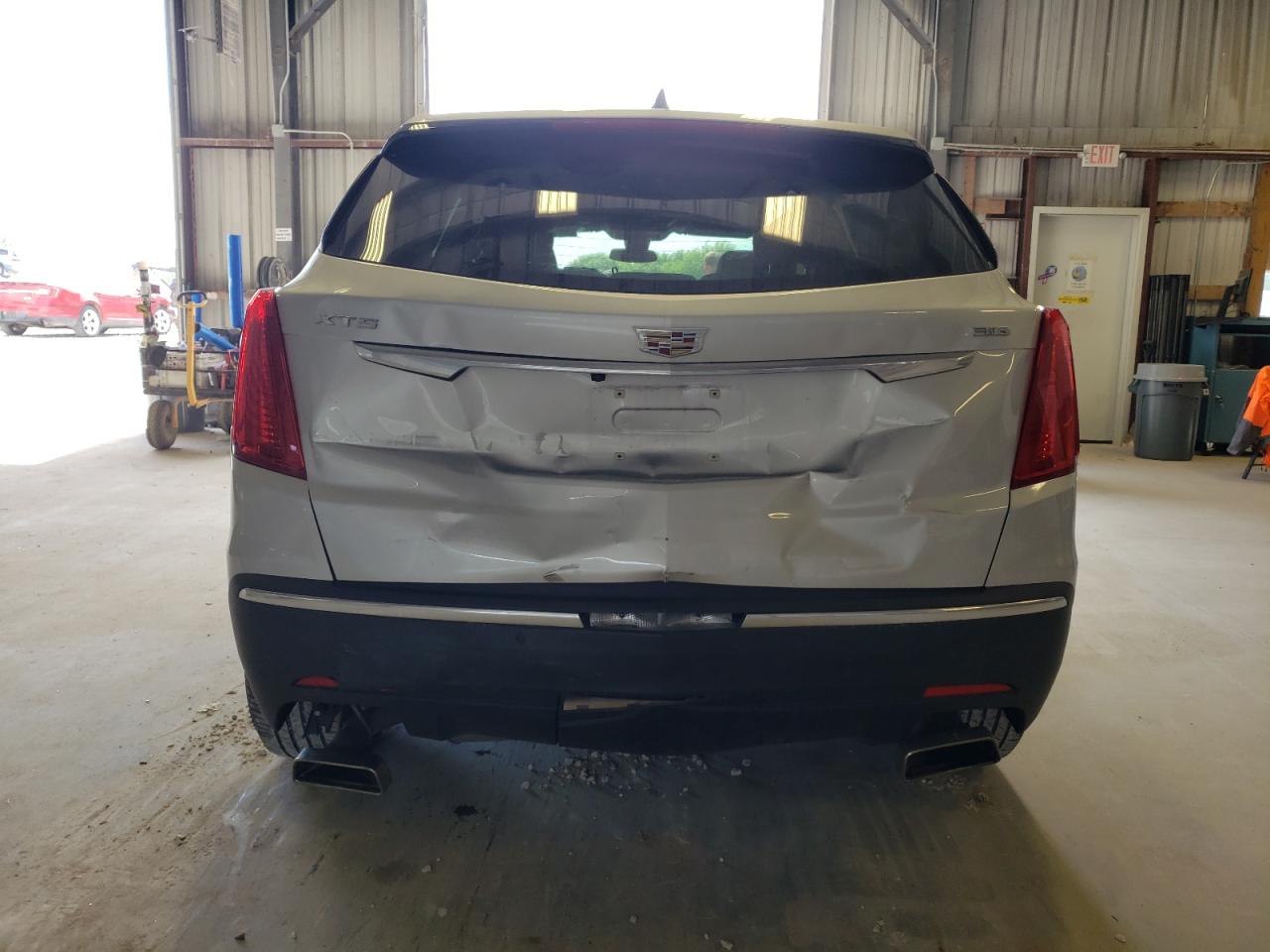 1GYKNFRS1JZ244703 2018 Cadillac Xt5 Premium Luxury