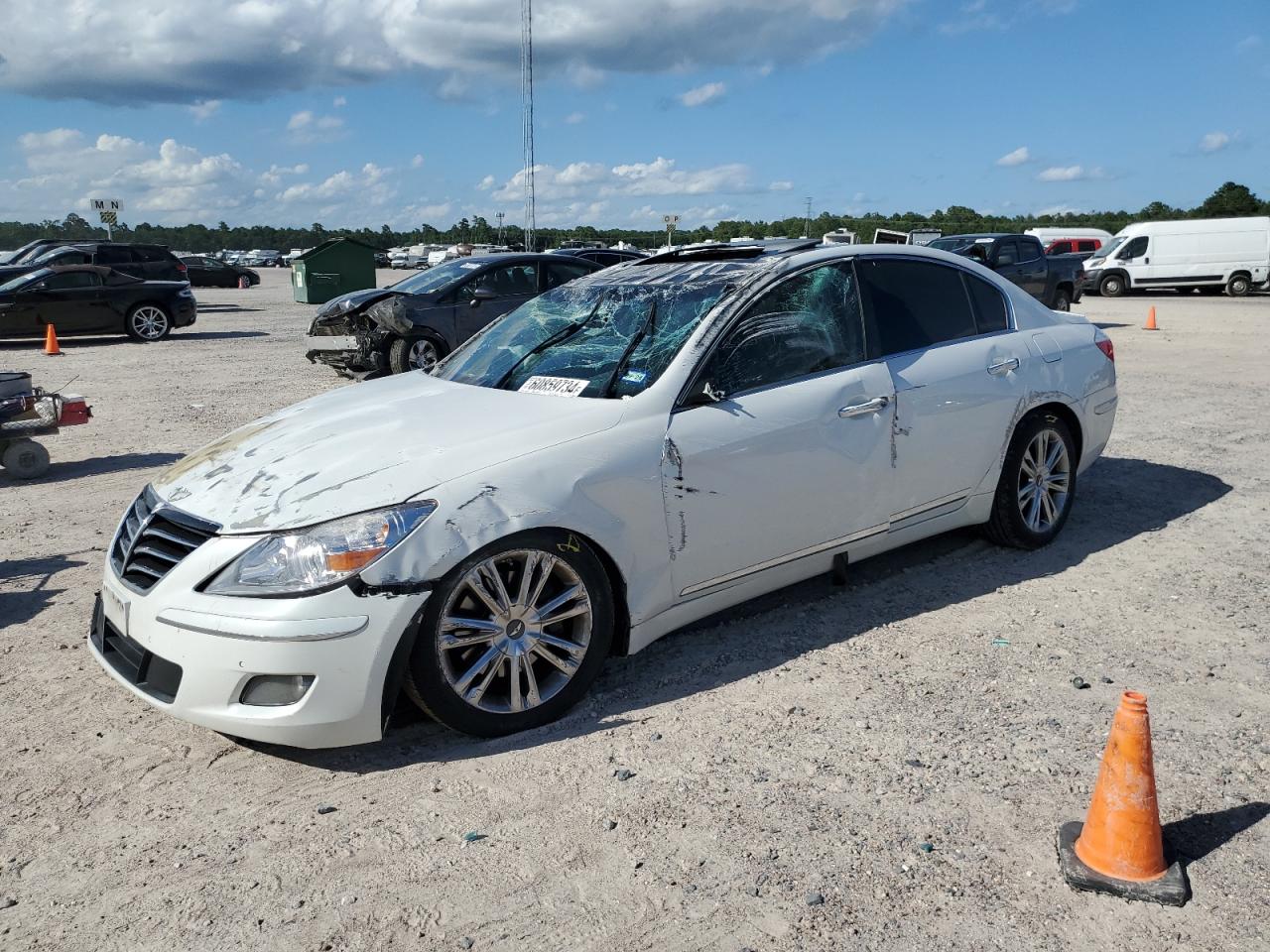 KMHGC4DF5BU136966 2011 Hyundai Genesis 4.6L