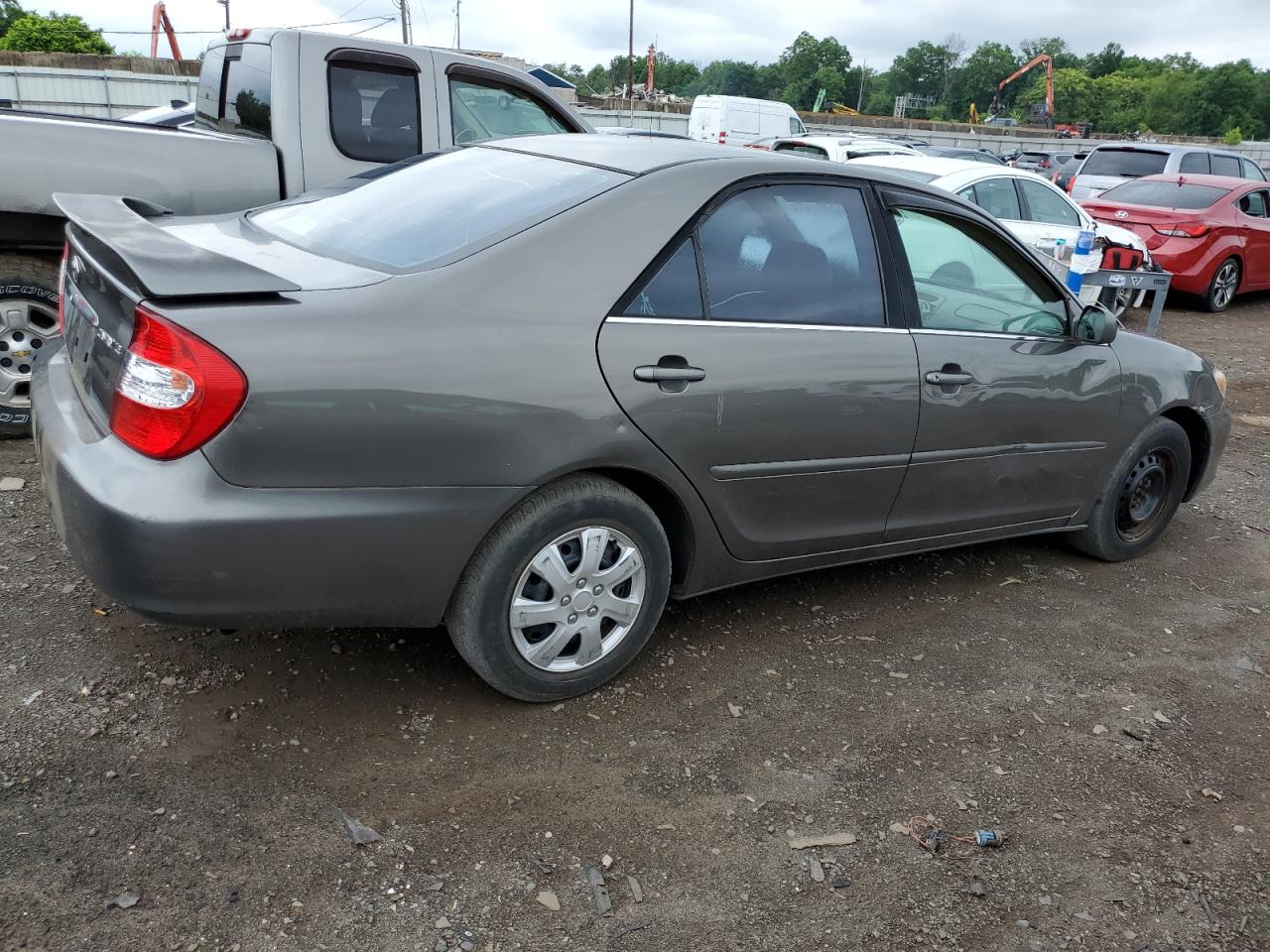 4T1BE32K04U918657 2004 Toyota Camry Le