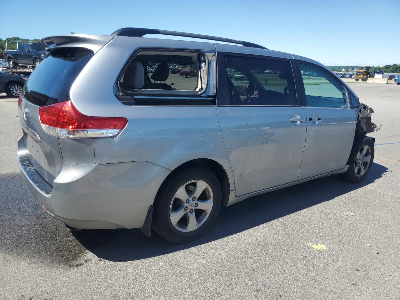 5TDKK3DC7DS340029 2013 Toyota Sienna Le