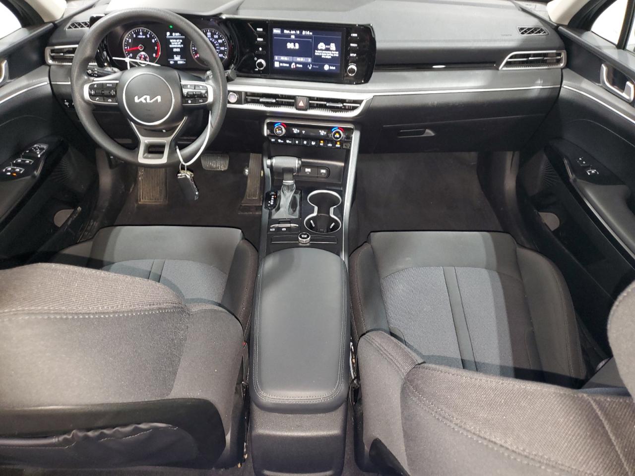 2023 Kia K5 Lxs vin: 5XXG14J26PG207875