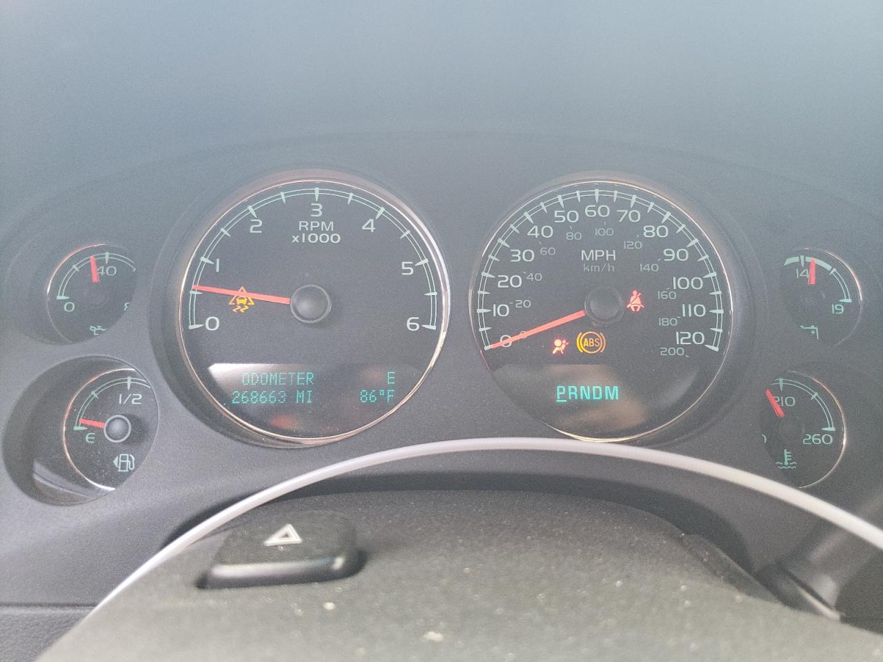 1GNSKBE00BR193084 2011 Chevrolet Tahoe K1500 Lt