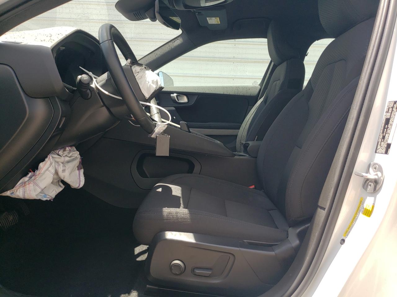 YSMED3KA9PL138313 2023 Polestar 2