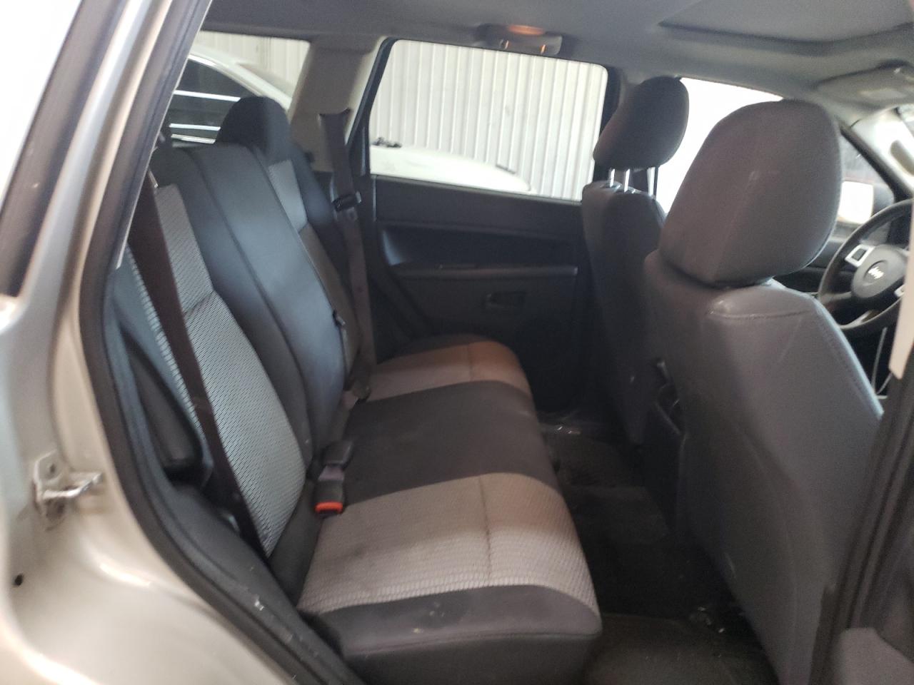 1J8GR48K48C148379 2008 Jeep Grand Cherokee Laredo