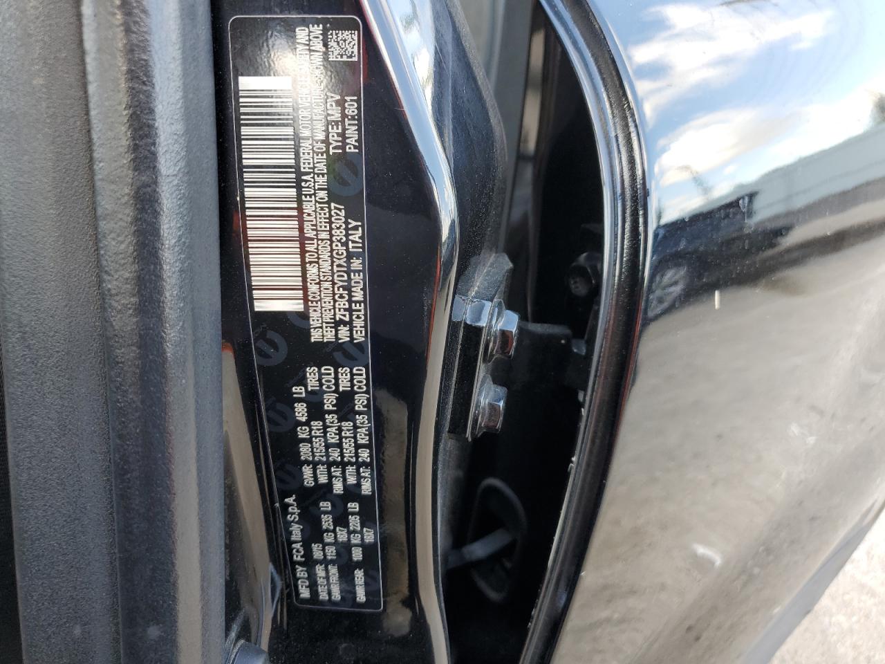 ZFBCFYDTXGP383027 2016 Fiat 500X Lounge