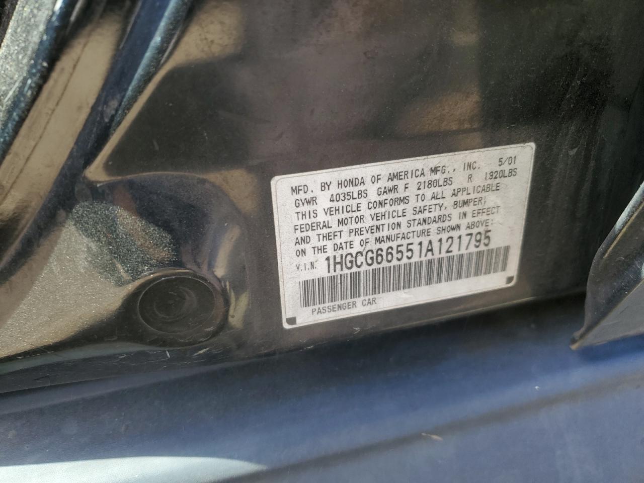 1HGCG66551A121795 2001 Honda Accord Lx