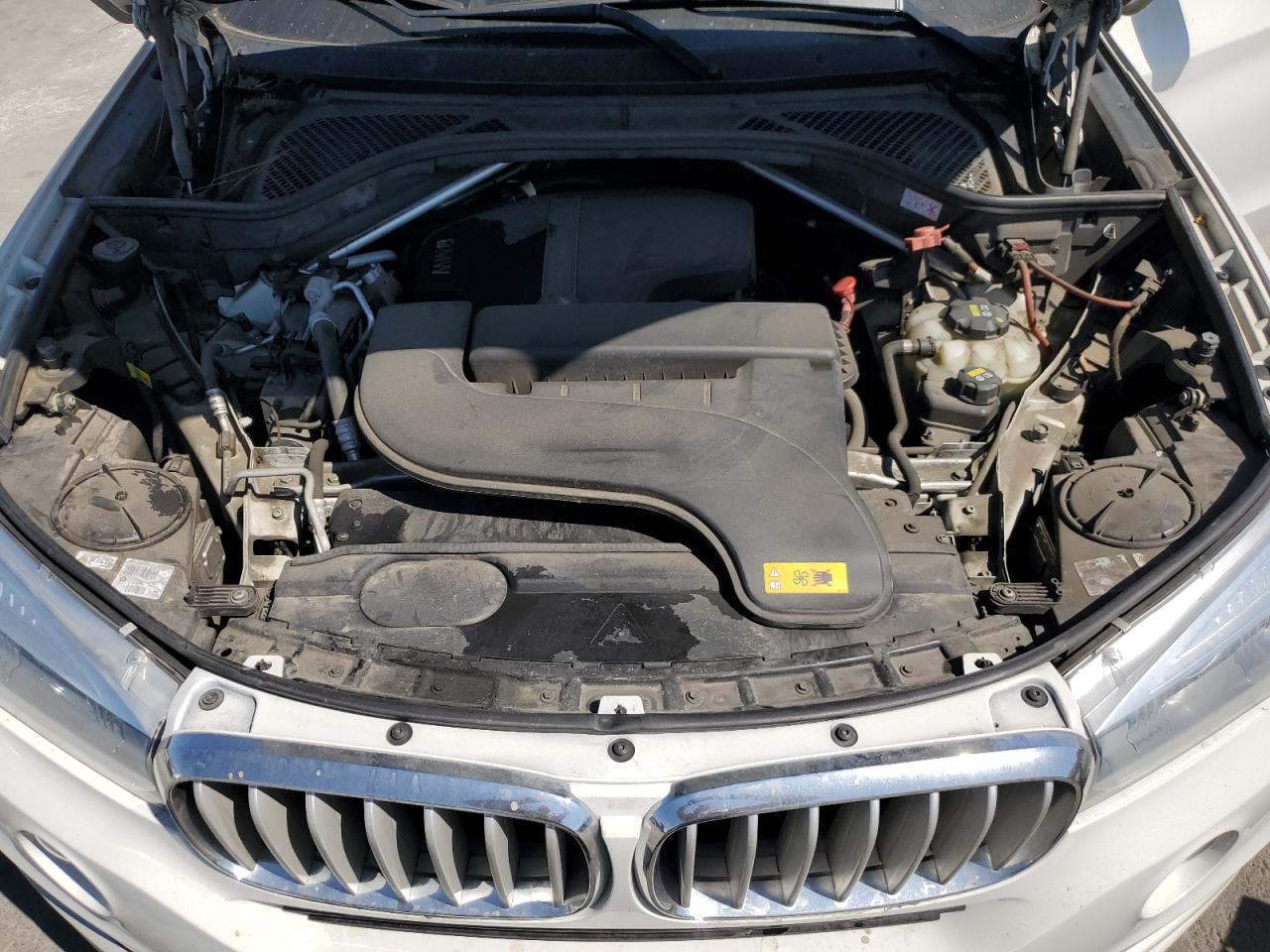 5UXKT0C55G0S77369 2016 BMW X5 Xdr40E