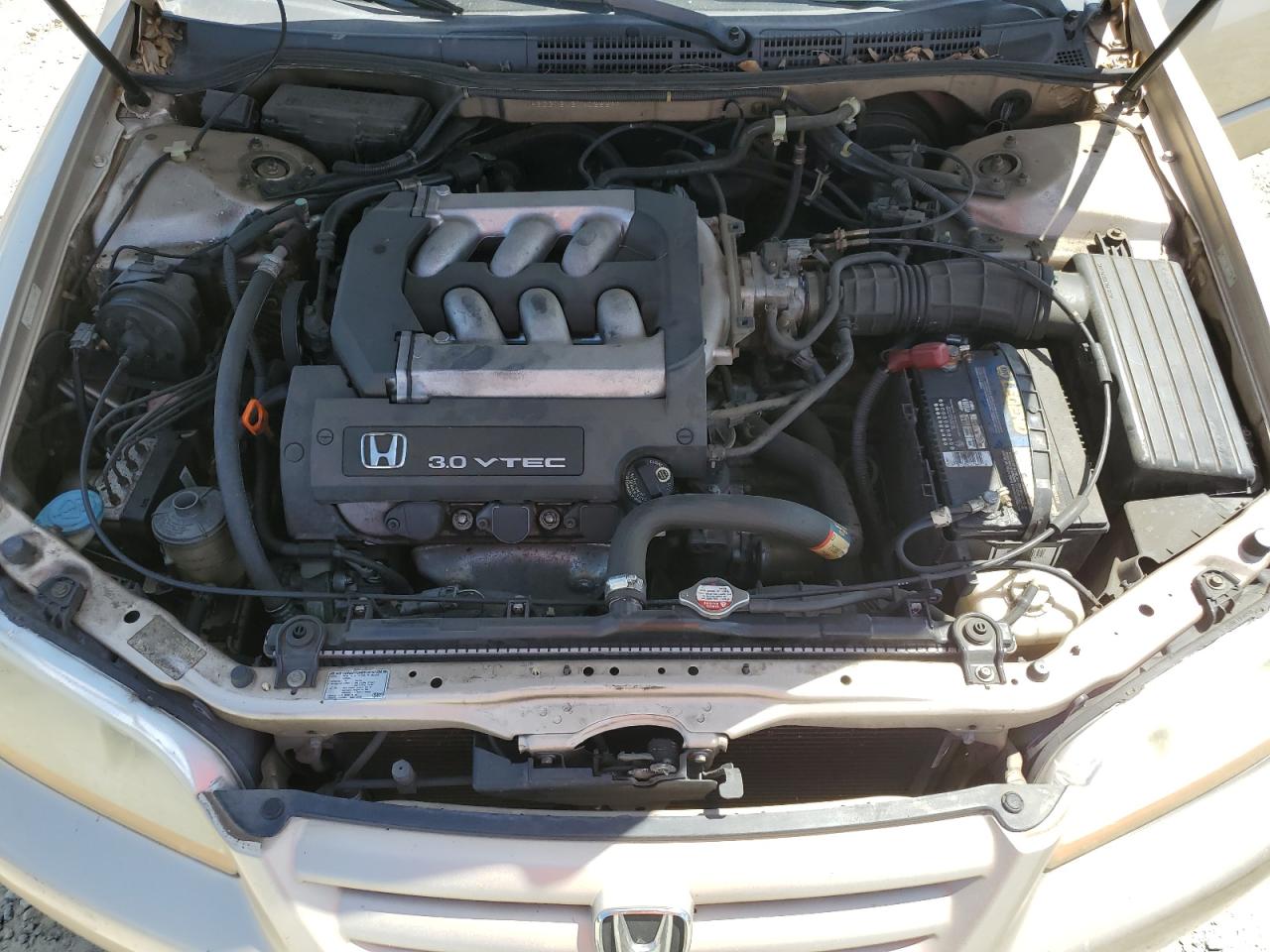 1HGCG16431A025299 2001 Honda Accord Lx
