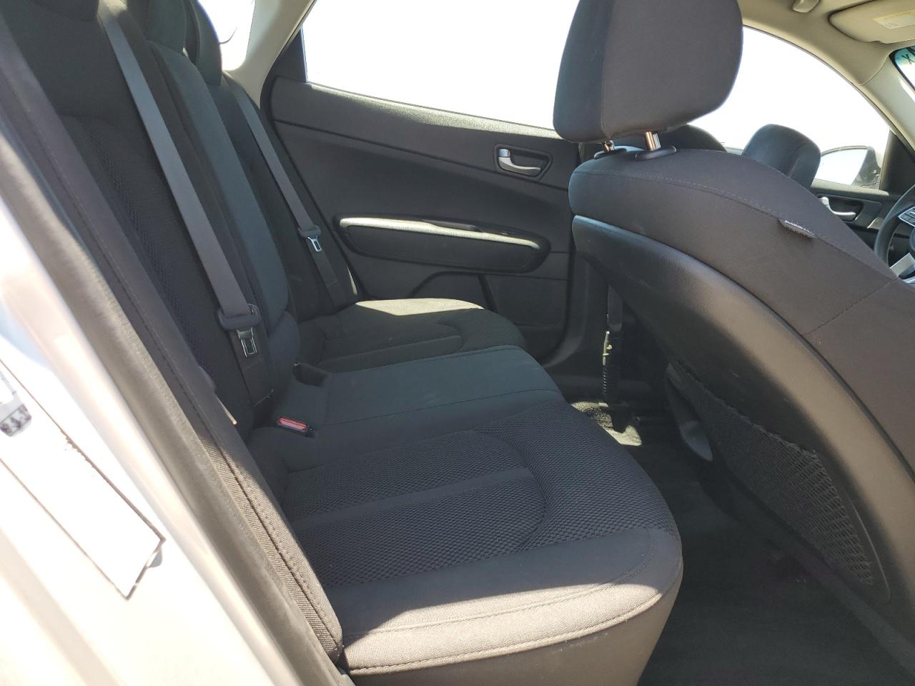 5XXGT4L31KG297705 2019 Kia Optima Lx