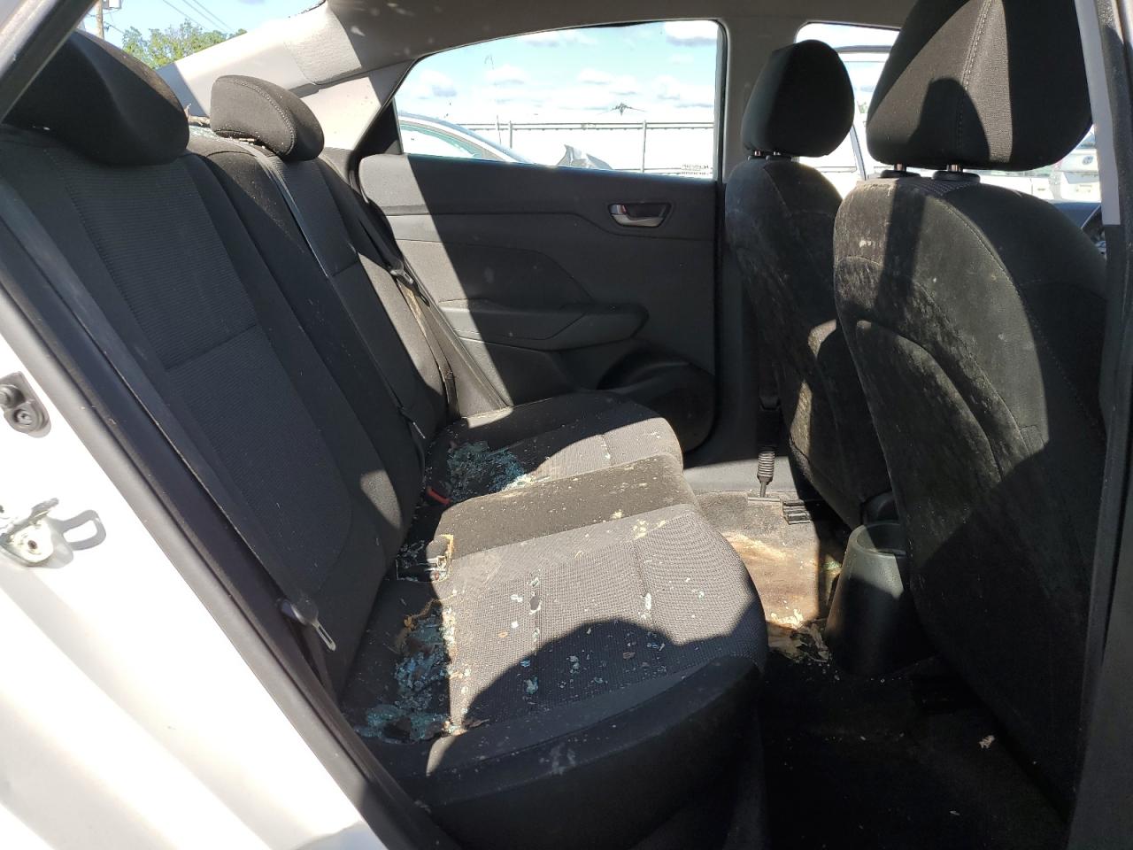 3KPC24A37KE043137 2019 Hyundai Accent Se