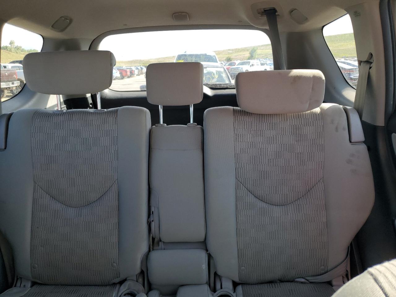 2T3BF4DV6BW111364 2011 Toyota Rav4