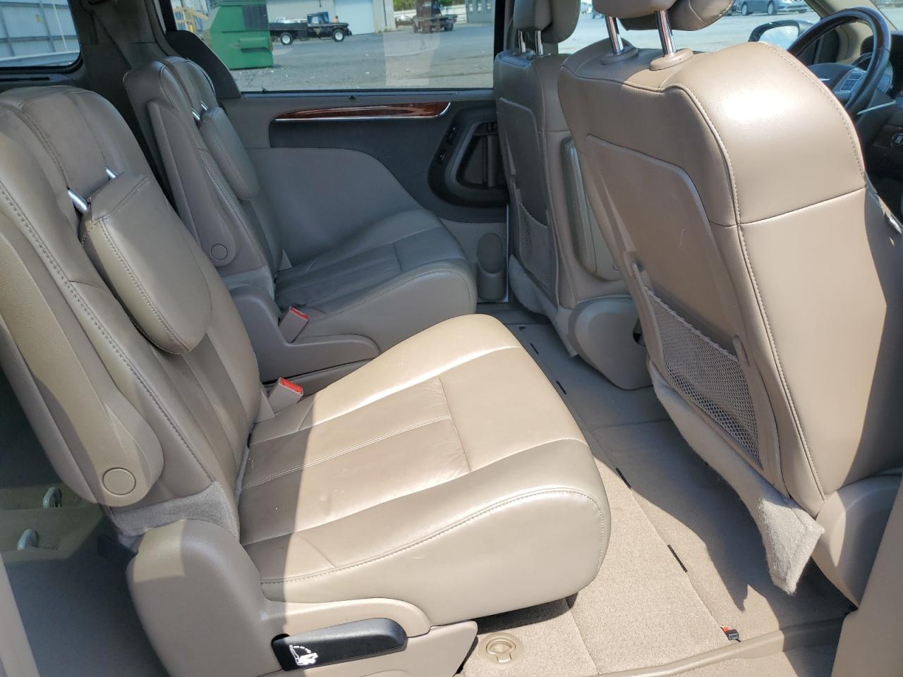 2C4RC1GG7ER461197 2014 Chrysler Town & Country Limited