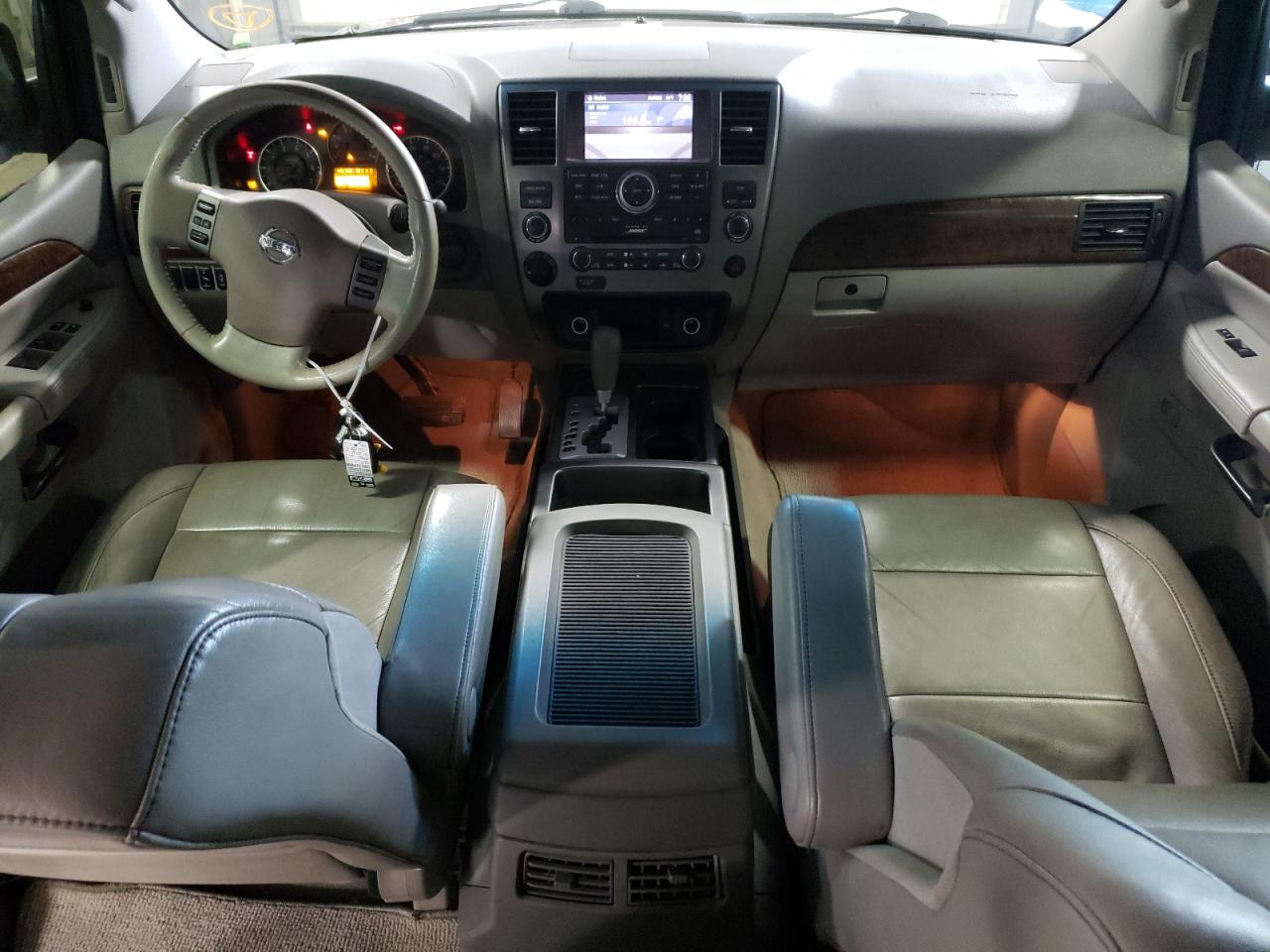 5N1AA0NC8AN603556 2010 Nissan Armada Se