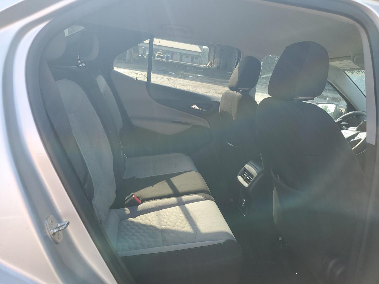 3GNAXHEV6LS690201 2020 Chevrolet Equinox Ls