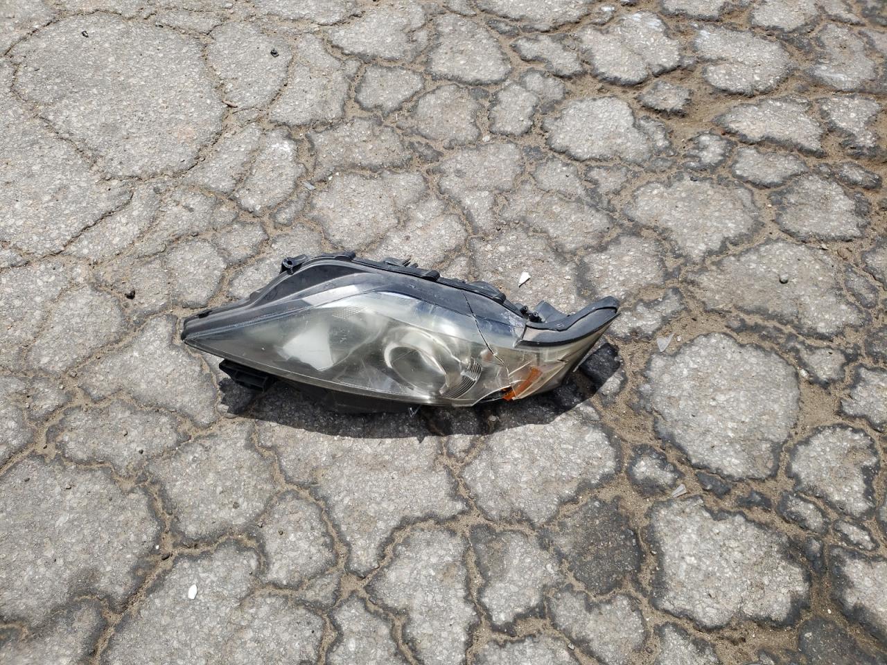 2T2ZK1BA8AC028418 2010 Lexus Rx 350