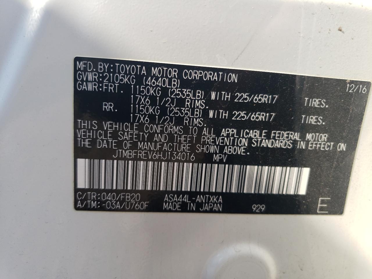 JTMBFREV6HJ134016 2017 Toyota Rav4 Le