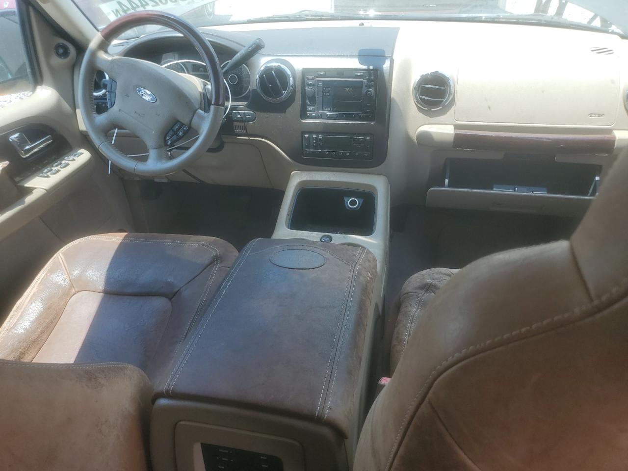 1FMFU175X5LA69494 2005 Ford Expedition Eddie Bauer