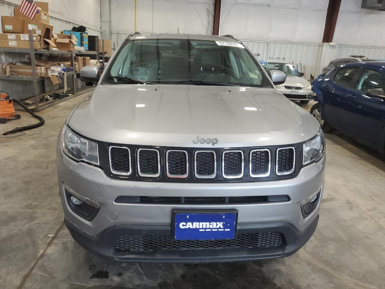 3C4NJDBB9KT850241 2019 Jeep Compass Latitude