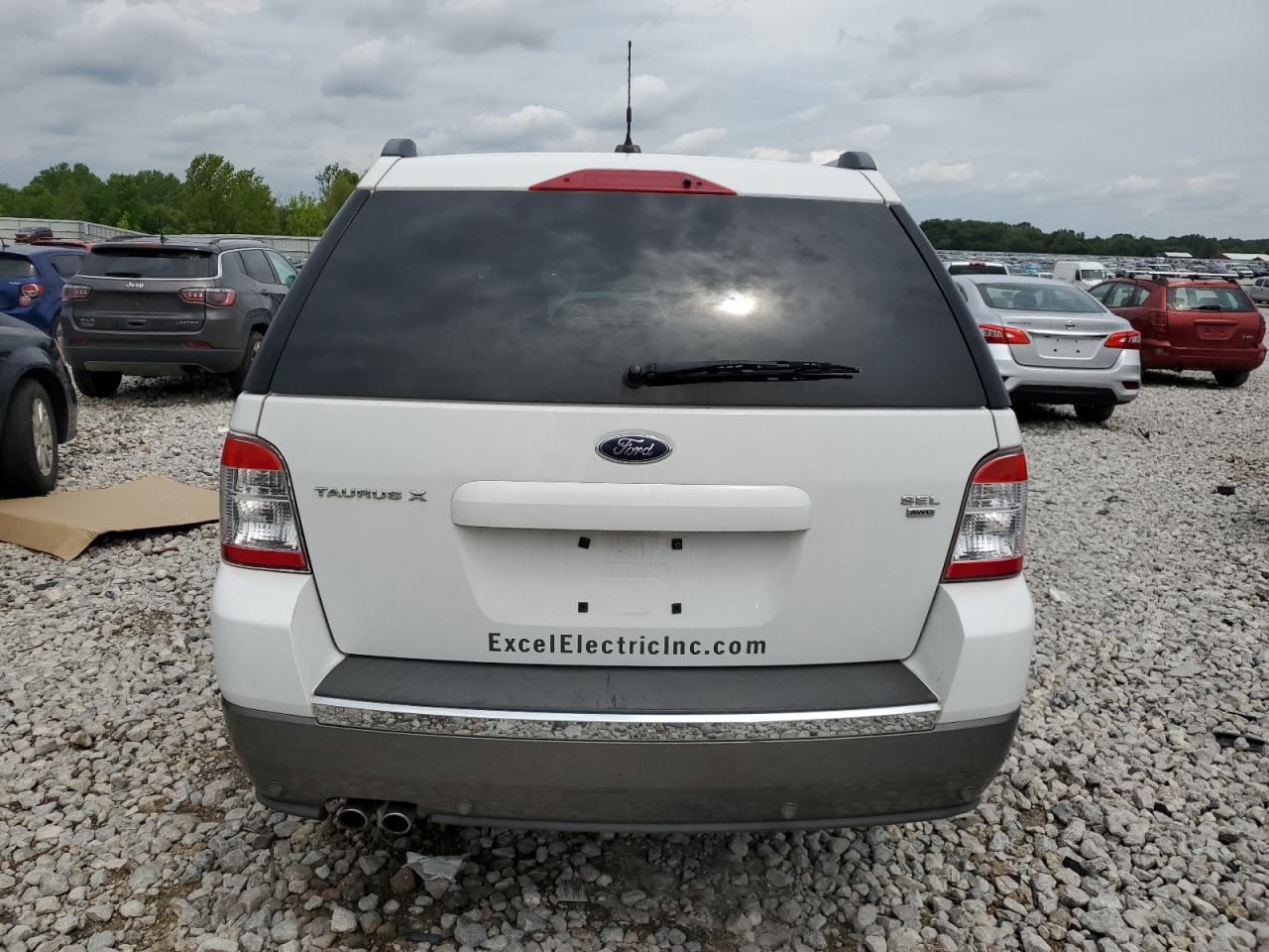 1FMDK05W88GA40284 2008 Ford Taurus X Sel