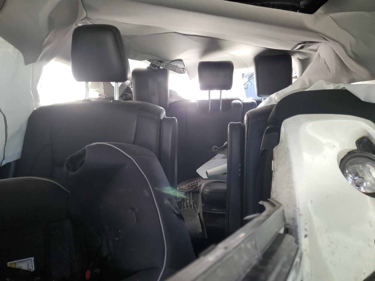 5TDDZRFH6JS820364 2018 Toyota Highlander Limited