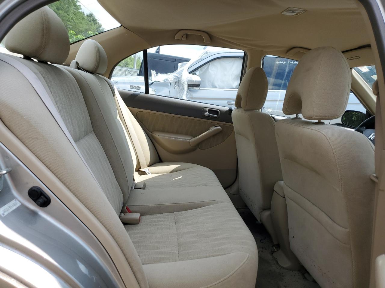 2HGES16574H608724 2004 Honda Civic Lx